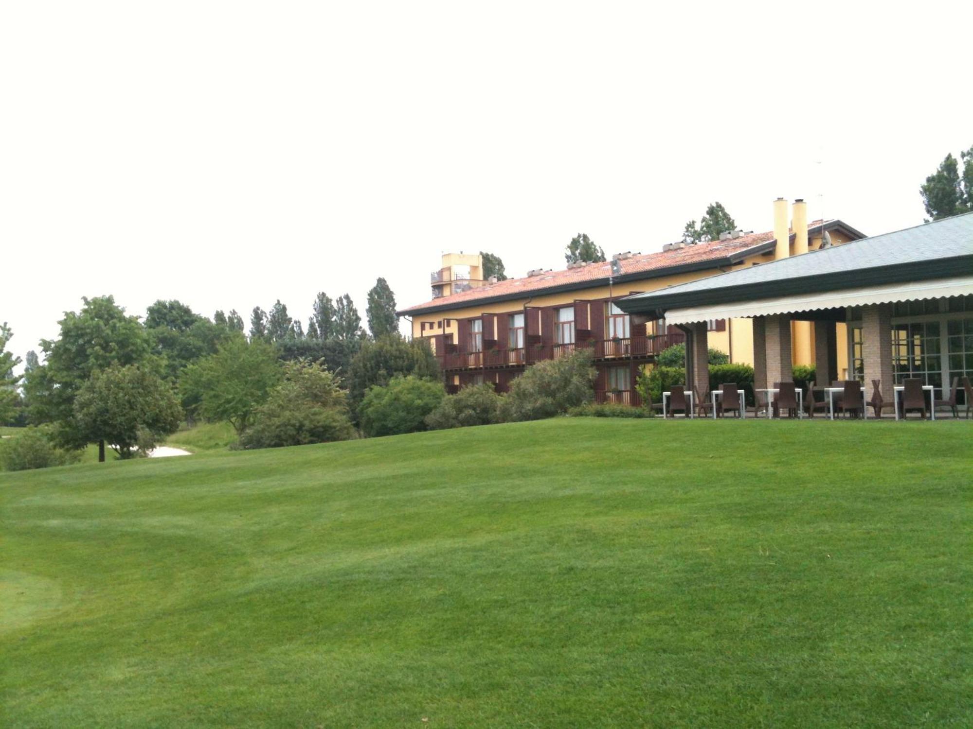 Hotel Golf Inn Lignano Sabbiadoro Eksteriør billede